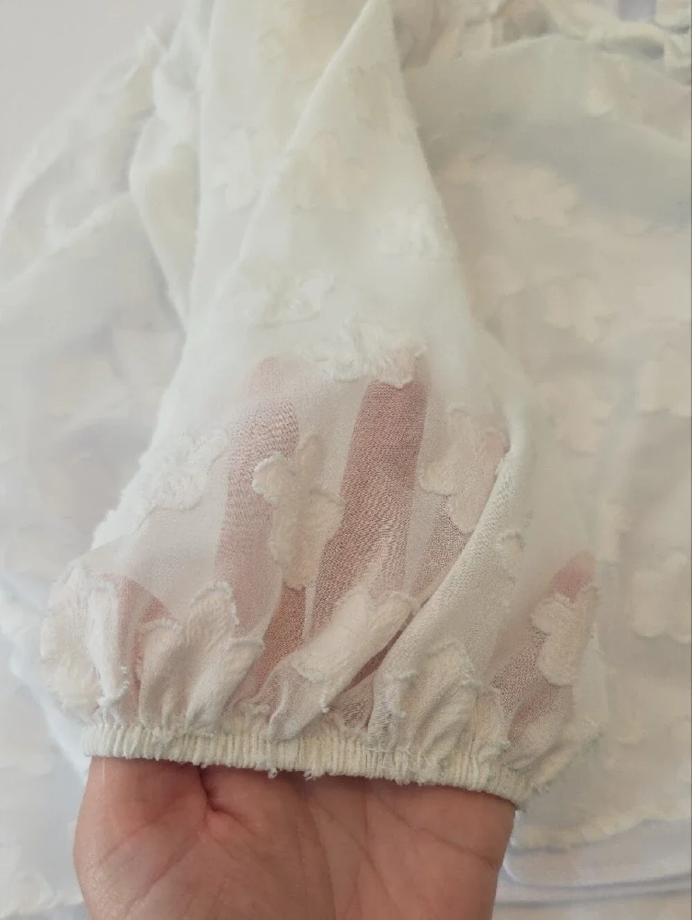Show Me Your MuMu beautiful white